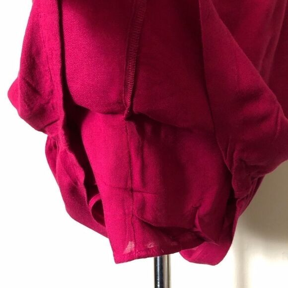 Urban Outfitters Off the Shoulder ruched dress - Picture 7 of 8